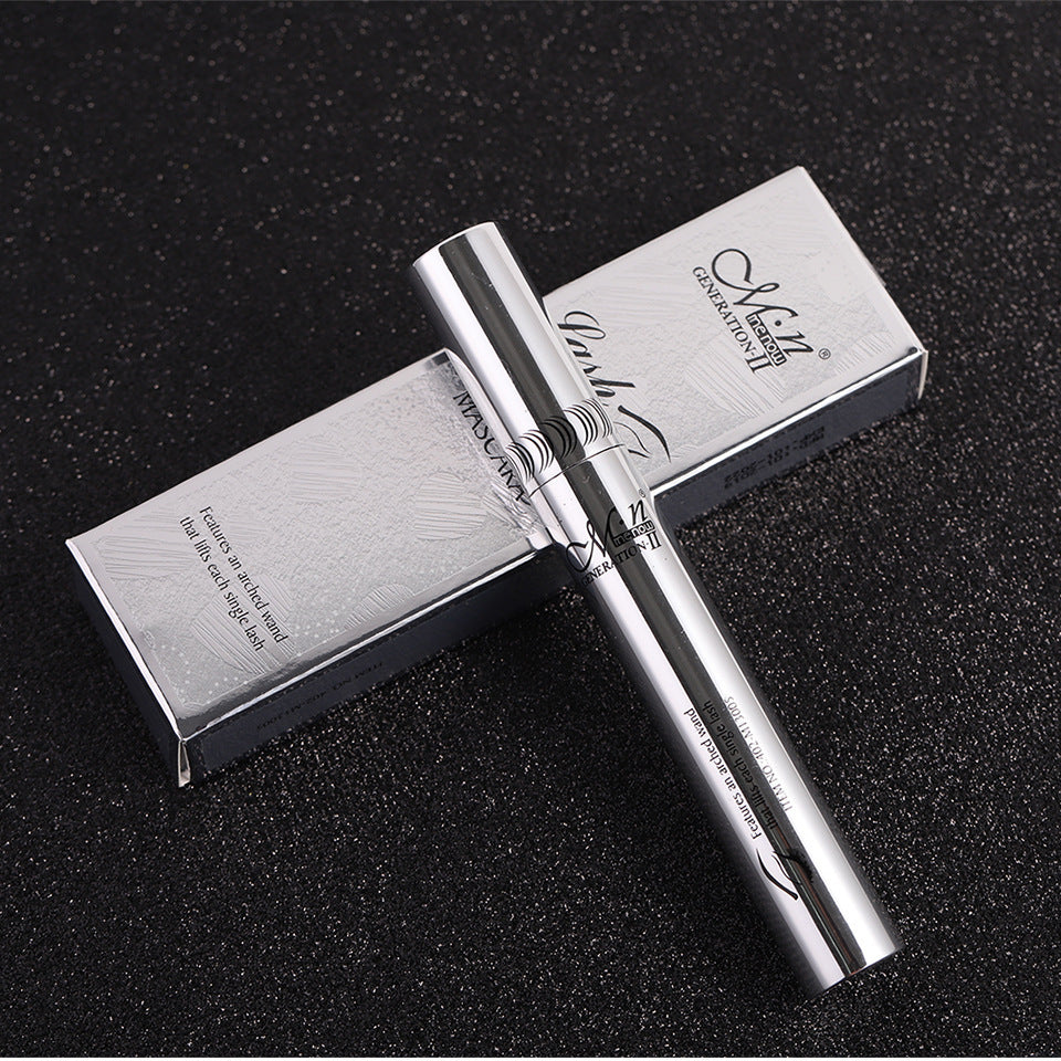 Lash Boosting Waterproof Mascara